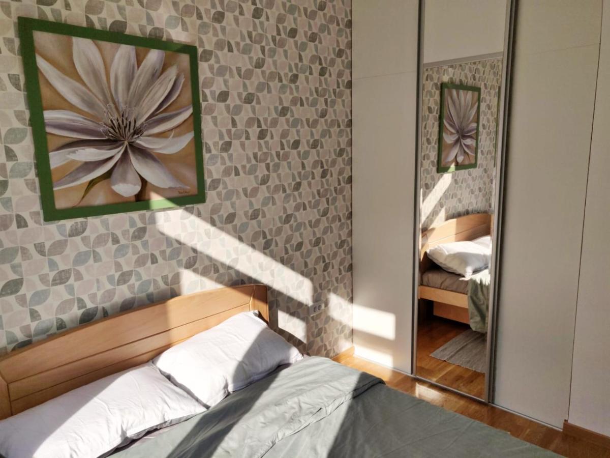 Lux Center Of Belgrade 2 Bedrooms, Sleeps 6 - Free Parking מראה חיצוני תמונה