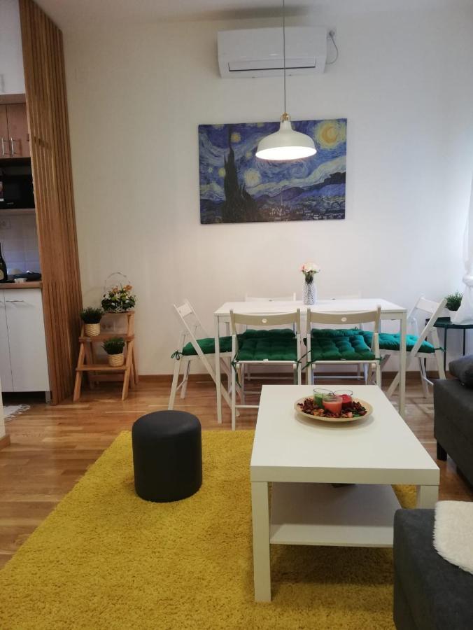 Lux Center Of Belgrade 2 Bedrooms, Sleeps 6 - Free Parking מראה חיצוני תמונה